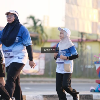 Runner Photo 3500071