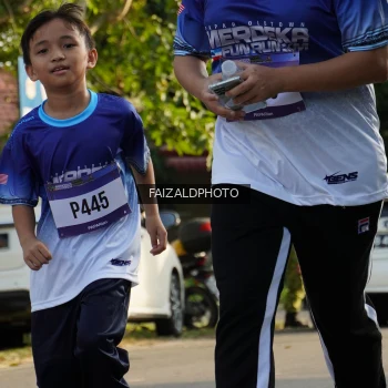 Runner Photo 3500083