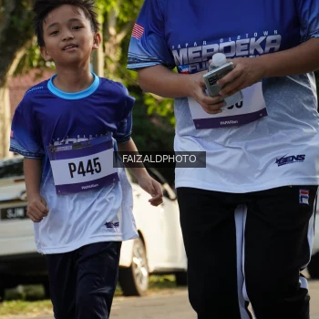 Runner Photo 3500086