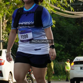 Runner Photo 3500092