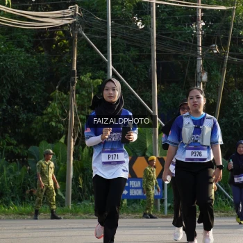 Runner Photo 3500106