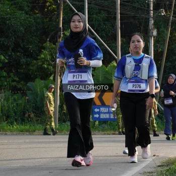 Runner Photo 3500116