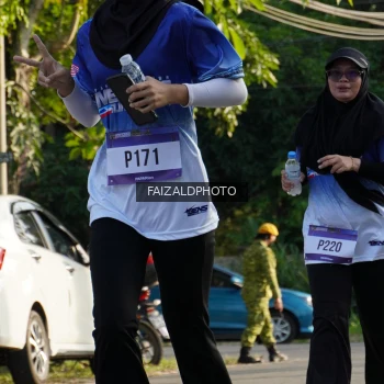 Runner Photo 3500130