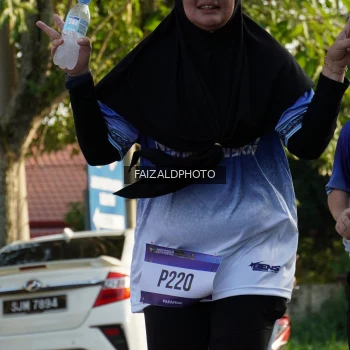 Runner Photo 3500141