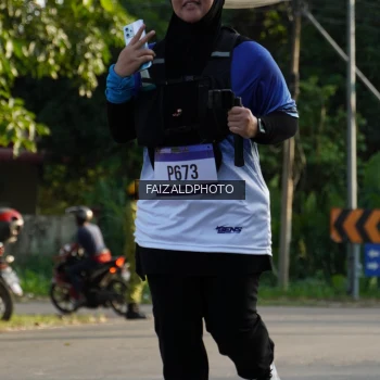 Runner Photo 3500168