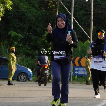 Runner Photo 3500187