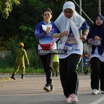 Runner Photo 3500209