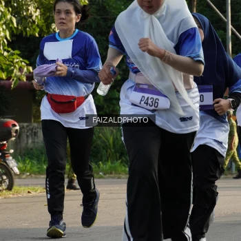 Runner Photo 3500215