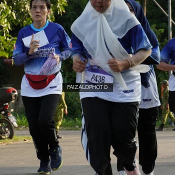 Runner Photo 3500224
