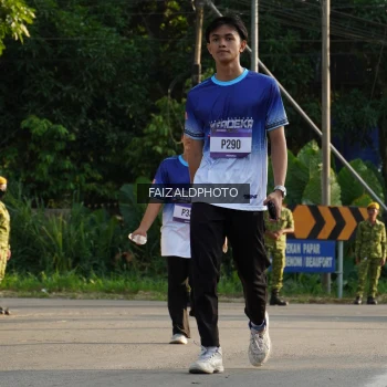 Runner Photo 3500237