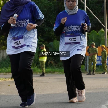 Runner Photo 3500260