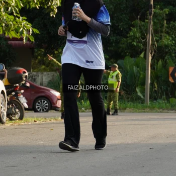 Runner Photo 3500268