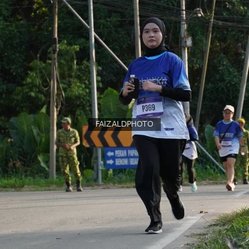 Runner Photo 3500305