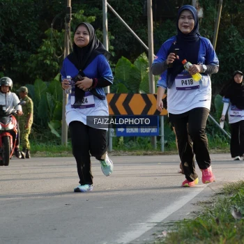 Runner Photo 3500314