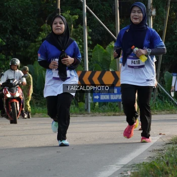 Runner Photo 3500317
