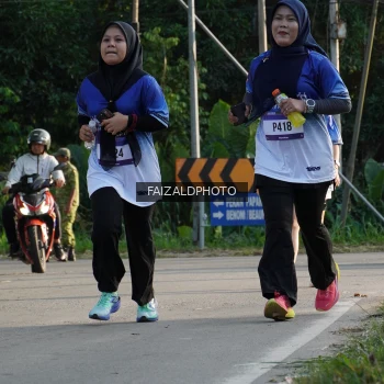 Runner Photo 3500321