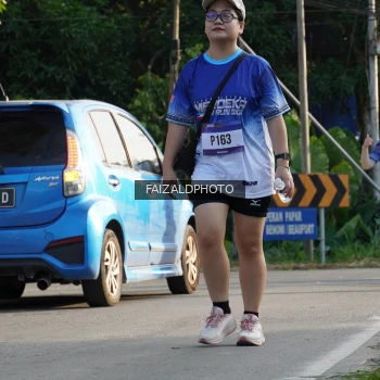 Runner Photo 3500336
