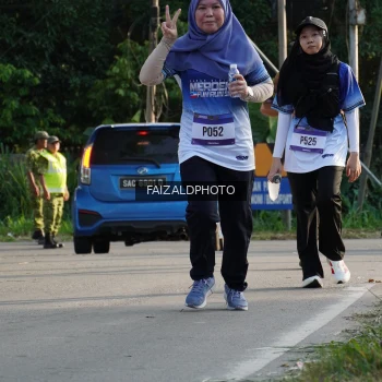 Runner Photo 3500352