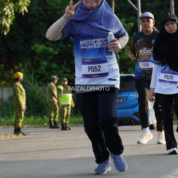 Runner Photo 3500360