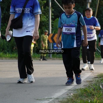 Runner Photo 3500382