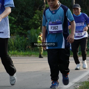 Runner Photo 3500388