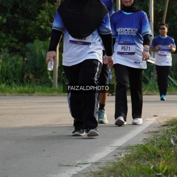 Runner Photo 3500437