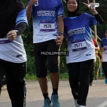 Runner Photo 3500438