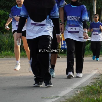 Runner Photo 3500442