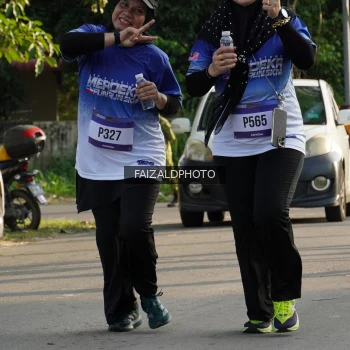 Runner Photo 3500483