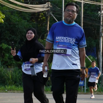 Runner Photo 3500520