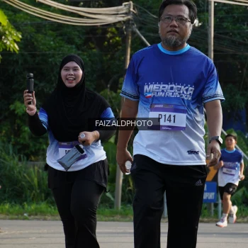 Runner Photo 3500523