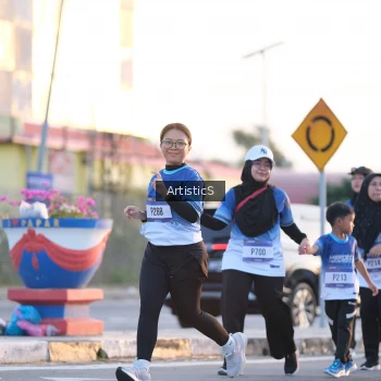 Runner Photo 3500555
