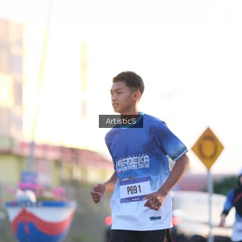 Runner Photo 3500567