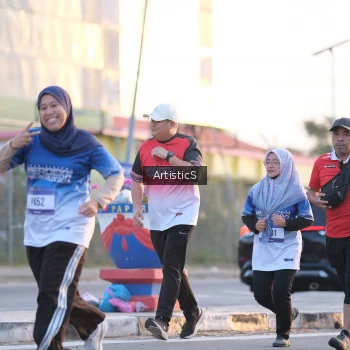 Runner Photo 3500613