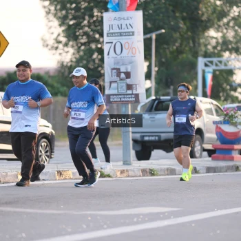 Runner Photo 3500678