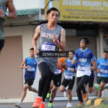 Runner Photo 3500722