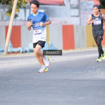 Runner Photo 3500779