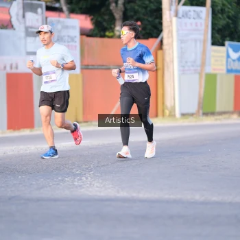 Runner Photo 3500801