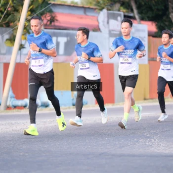 Runner Photo 3500830