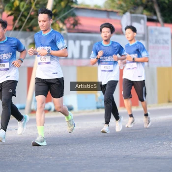 Runner Photo 3500835