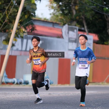 Runner Photo 3500842