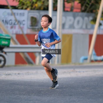 Runner Photo 3500853