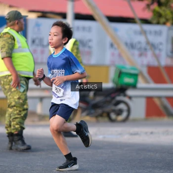 Runner Photo 3500860