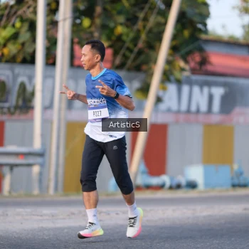 Runner Photo 3500871