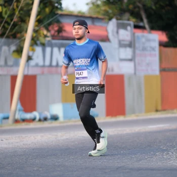 Runner Photo 3500877