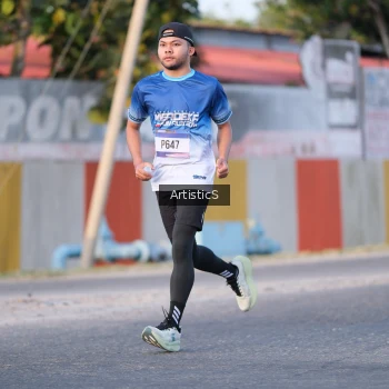 Runner Photo 3500881