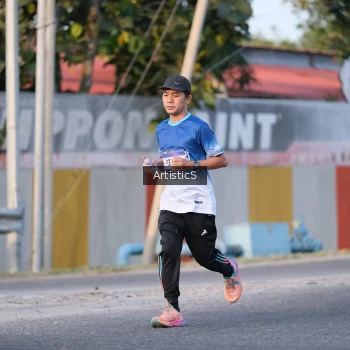 Runner Photo 3500897