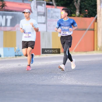 Runner Photo 3500911