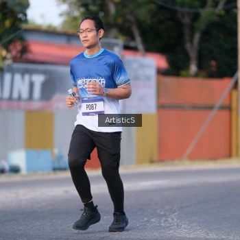 Runner Photo 3500937