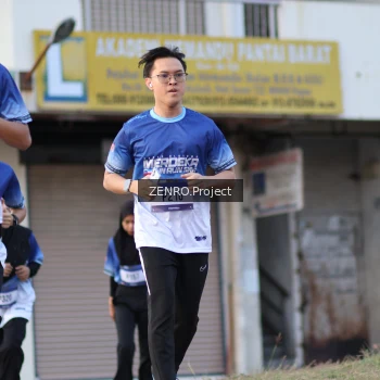 Runner Photo 3500958